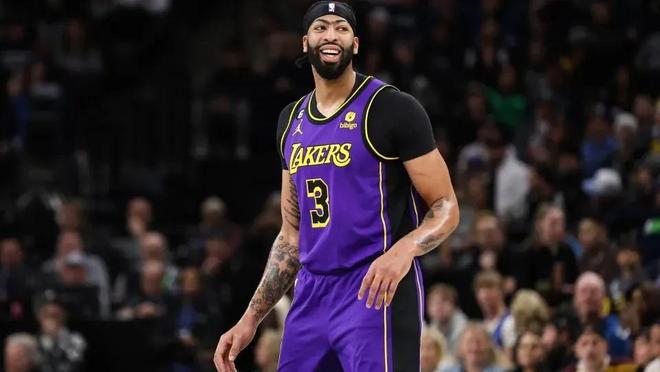 球队的中场 球队的中场